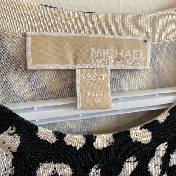 MICHAEL Michael Kors Bodycon sleeveless black & cream spotted dress - Picture 3 of 7